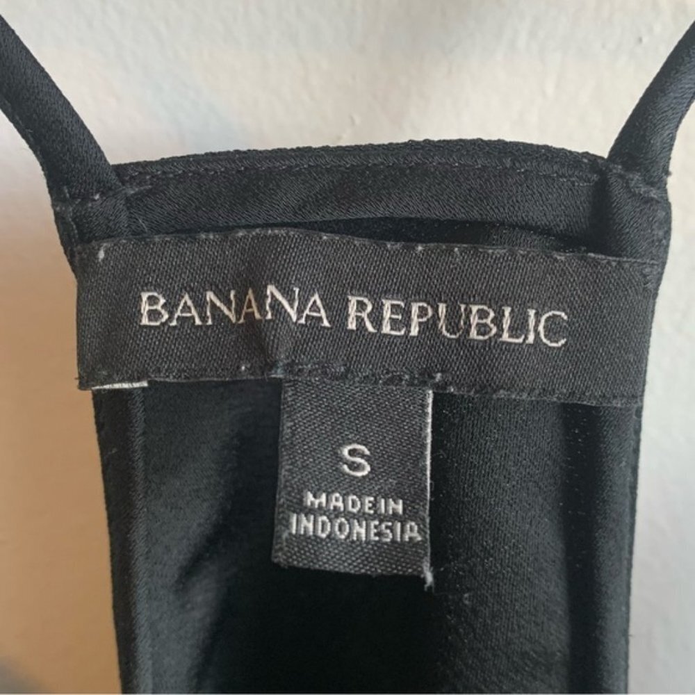 Banana Republic Black Sleeveless Blouse - Picture 3 of 4